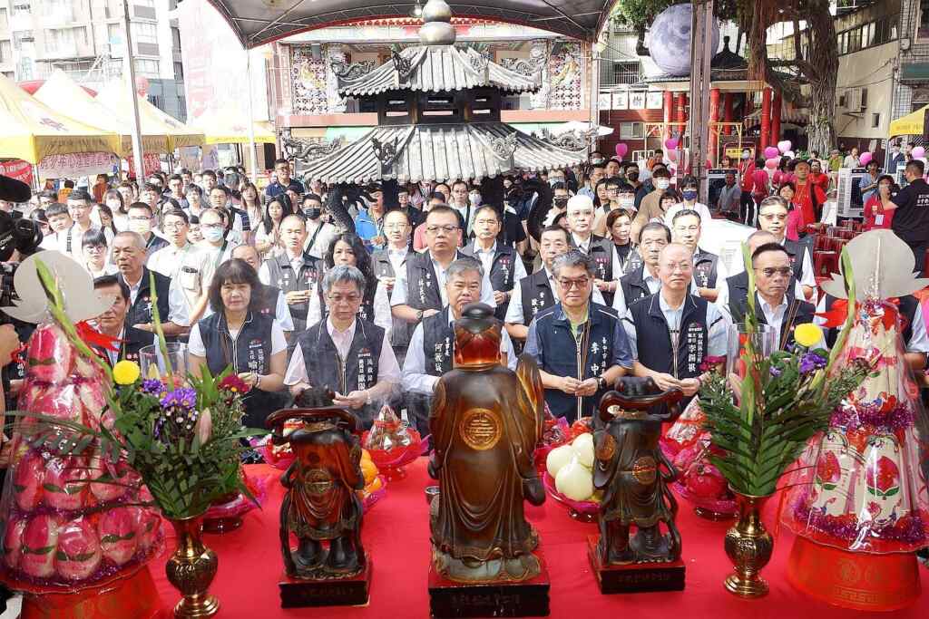 ▲台中樂成宮今天舉行隆重舉行祝壽典禮。（記者林明佑翻攝）