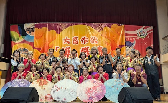 嘉義鹿草中秋博餅重磅回歸 民眾擲骰拿月餅同樂