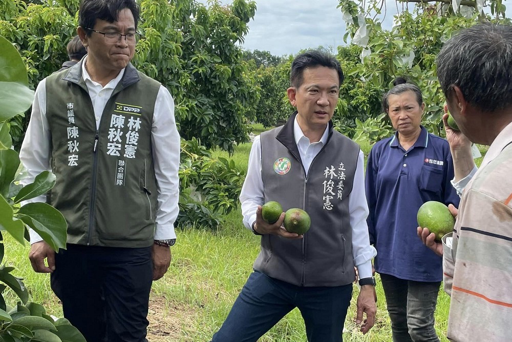 民眾黨嗆凍總統府預算 林俊憲酸刪看守所預算:阿北就地釋放 272 民眾黨嗆凍總統府預算 林俊憲酸刪看守所預算:阿北就地釋放 271