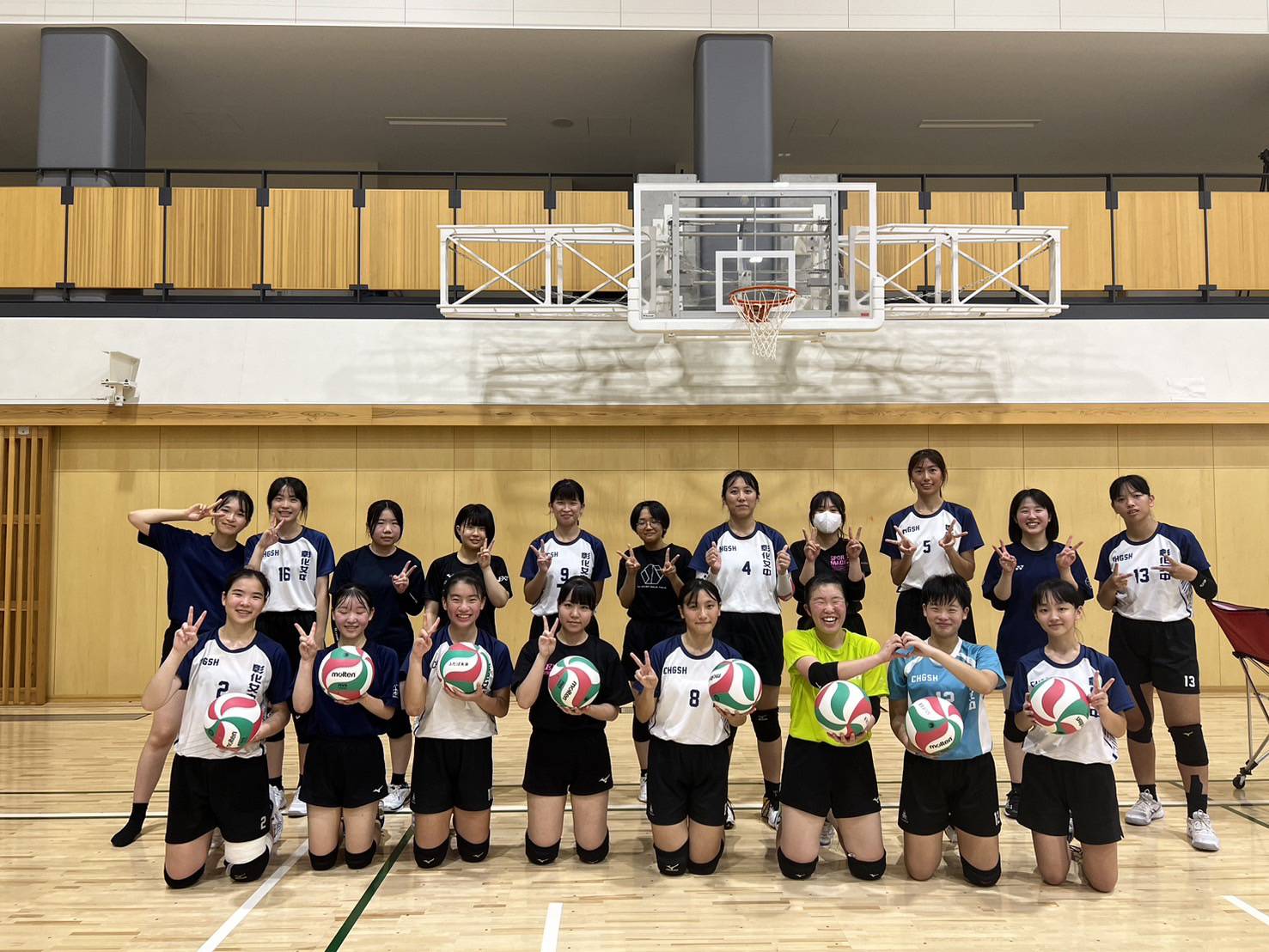 ▲彰化女中羽球及排球運動績優學生，前往日本「雙葉未來學園高中」接受科學化訓練，汲取國際級一流經驗。（彰化女中提供）