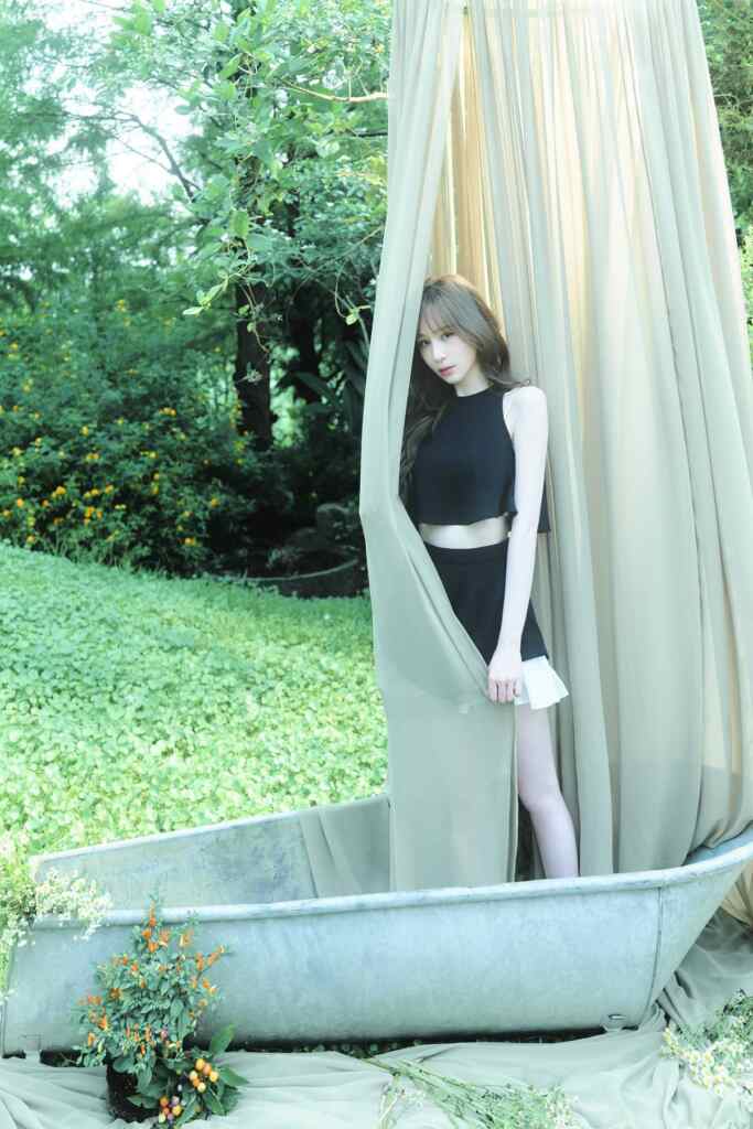▲「甜蜜天后」王心凌夏照。(環球音樂提供)