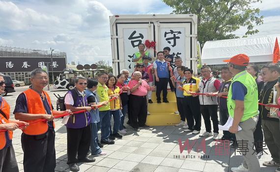 台灣護聖宮林肇睢董事長發願行善 匯集愛心40呎貨櫃物資處處送關懷