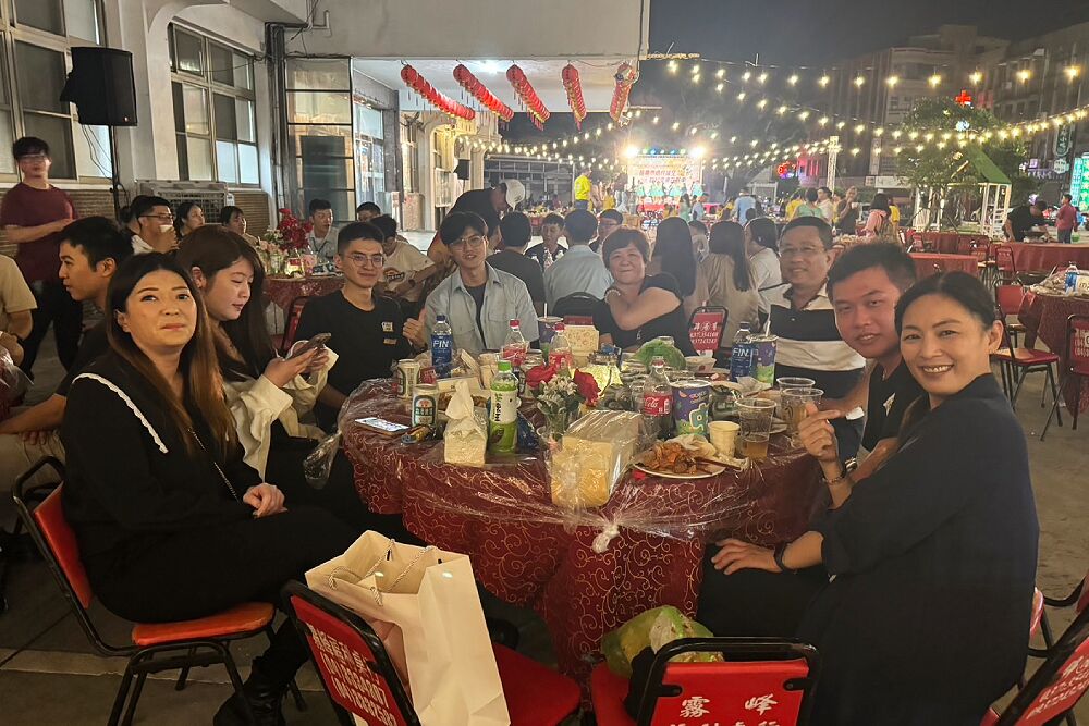 苗栗市公所偕民間辦聯誼烤肉趴 余文忠預告聖誕節擴大活動 229 照片來源:苗栗市公所
