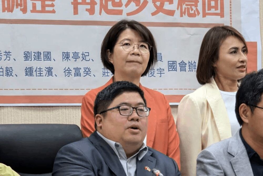 盼國土計畫法展延重調整 蔡易餘、陳冠廷多名綠委齊喊話 237 照片來源:蔡易餘國會辦公室