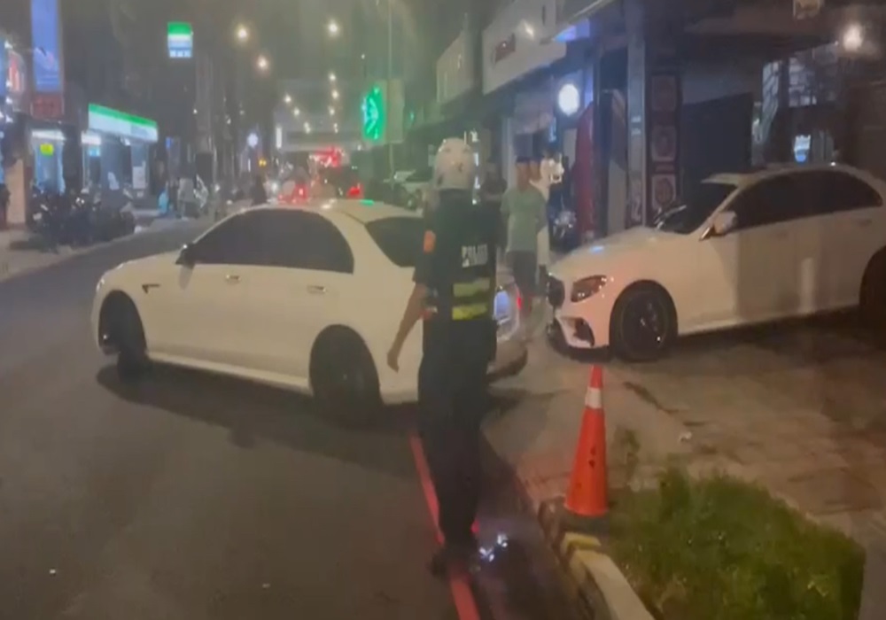 中秋不烤肉要幹嘛 太嗨違停海山警送紅單 234 248240918a02