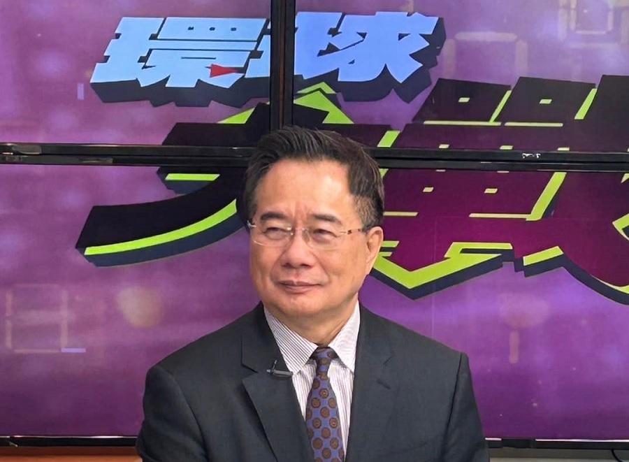 圖/蔡正元對於柯文哲USB的資料,並沒有否認,而是轉移焦點,等於間接證明獨家消息是正確的。(翻攝蔡正元臉書)