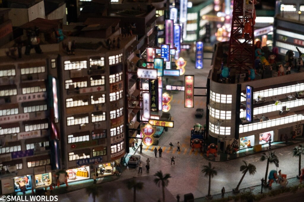 在SMALL WORLDS看見微型的世界街景。（©SMALL WORLDS）