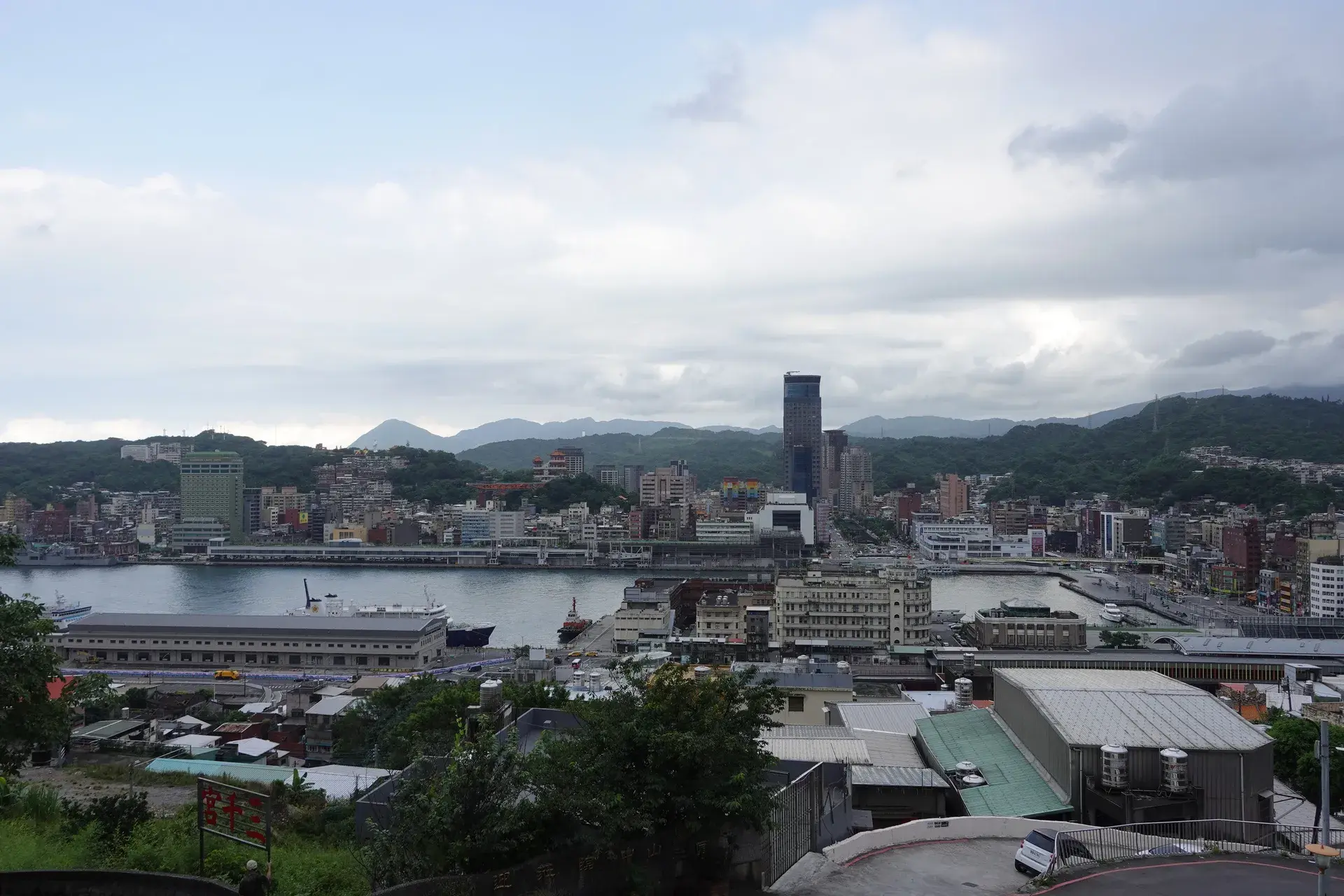 虎仔山基隆地標02