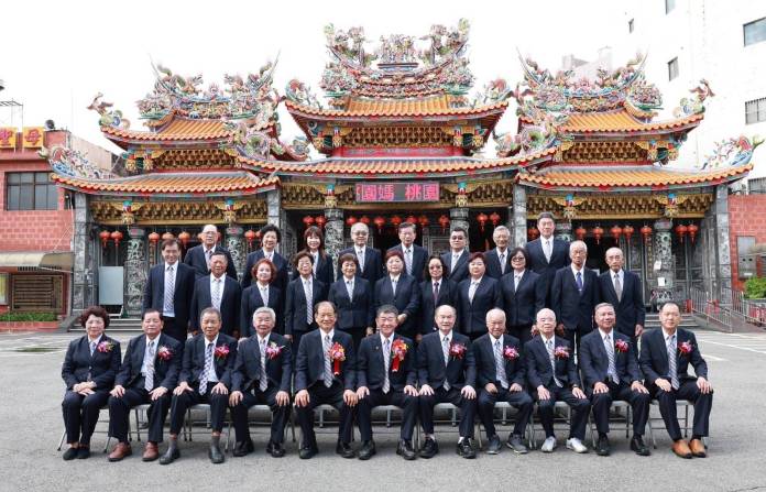 追隨父親腳步!簡征潭熱心公益 同時擔任桃園景福宮、慈護宮主委 144 930321