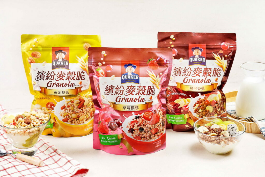 早餐選桂格繽紛麥穀脆,加入水果或果乾,搭配牛奶同樣兼顧膳食纖維的攝取。(圖/佳格提供)