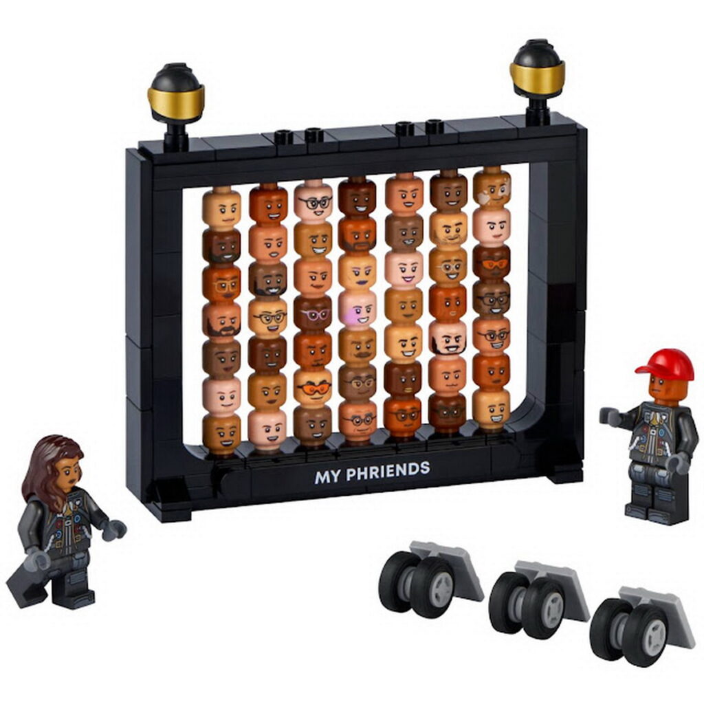 LEGO Icons系列「10391 Over the Moon with Pharrell Williams」收納 49 個樂高人頭部零件的算盤展示架「菲瑞之友 (My Phriends) 」