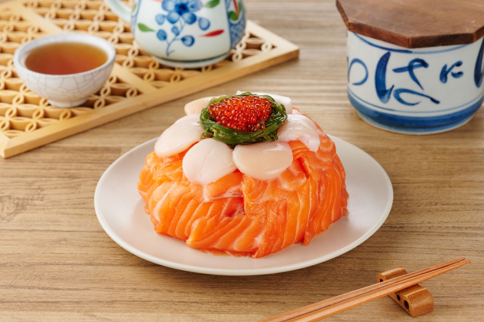 大潤發生魚片蛋糕挑戰三觀 Kipling秋季新包耐裝好輕盈 259 CNEWS195240921a01