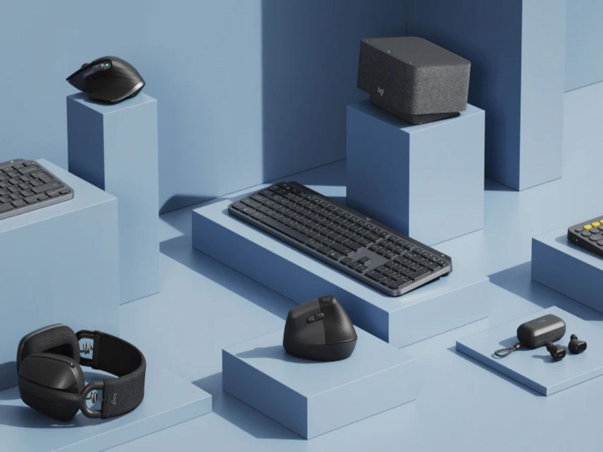 Logitech for Business 個人協作辦公方案,滿足多種不同職務的配置組合,包含鍵盤、滑鼠、耳機和個人攝影機,四大個人桌面方案全面助力高效辦公。