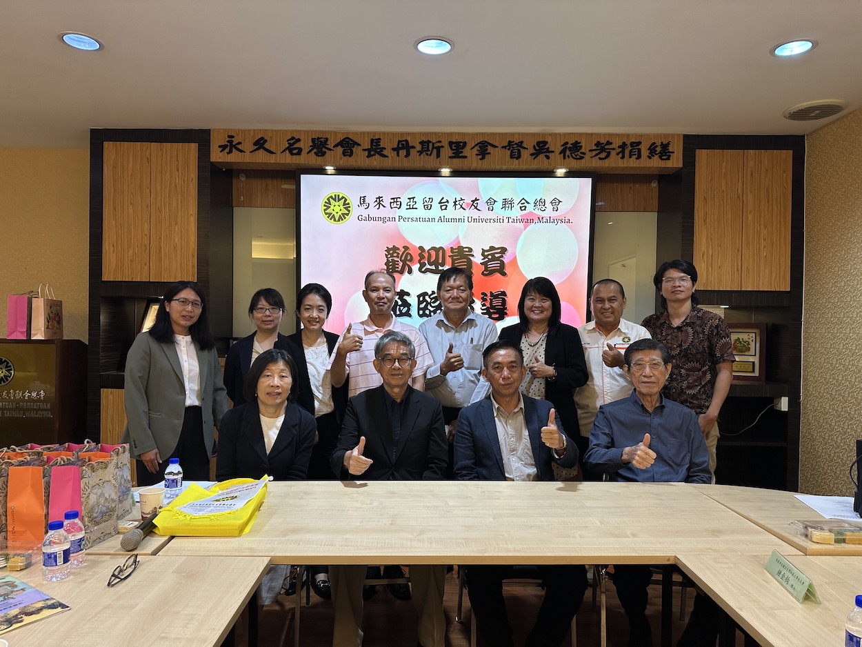 ▲故宮黃永泰副院長為百週年慶，率團拓展星馬。(圖/故宮南院提供）