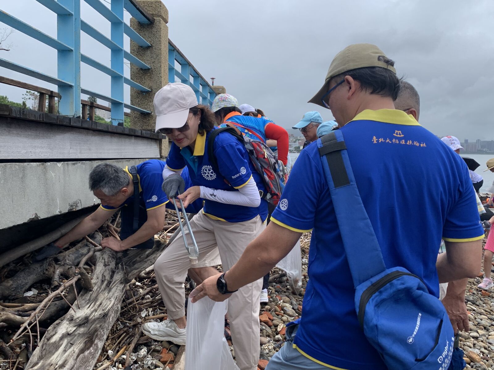 【有影】全民環保行動起跑！國際扶輪3482地區號召600人淨山淨海 245