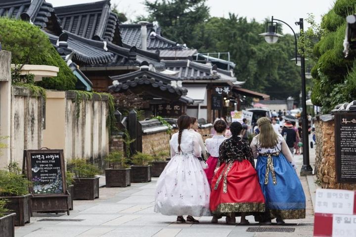暢遊韓國/釜蔚項10/9出發只要15,900元 賞楓團降價、第2人再省5,000