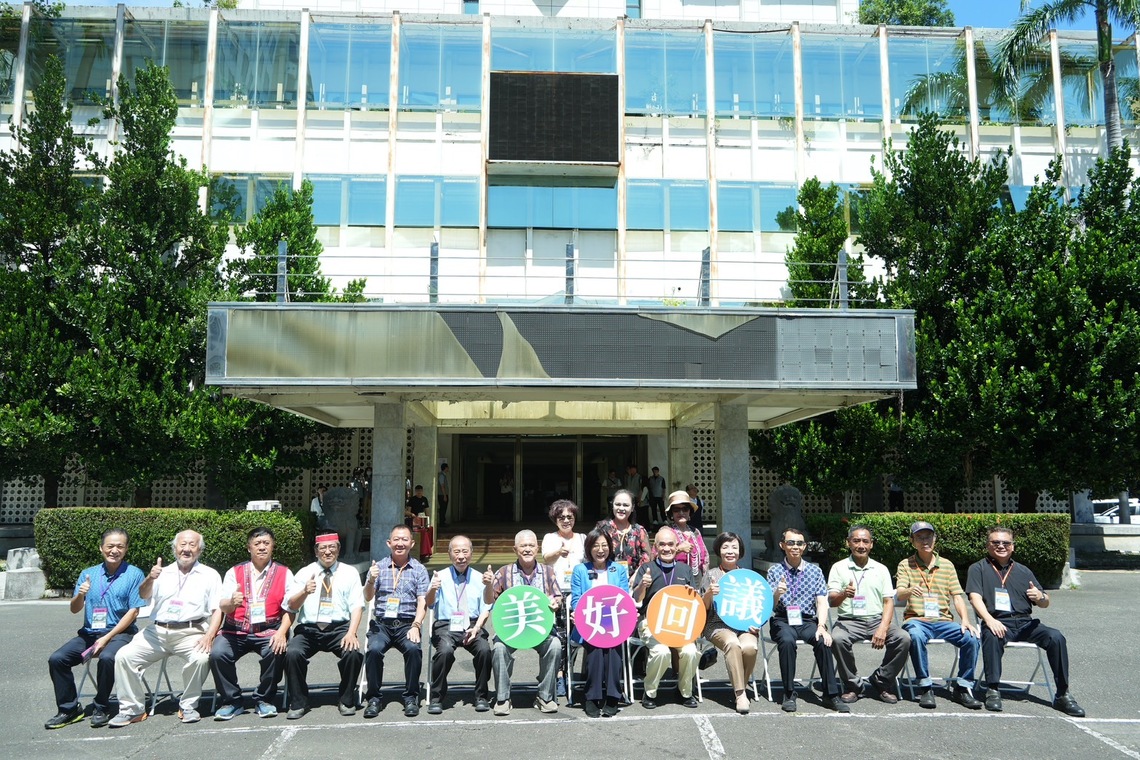 漾新聞|舊議會建築拆除在即 議長康裕成率現卸任議員巡禮回顧「一眼百年，記憶永遠」