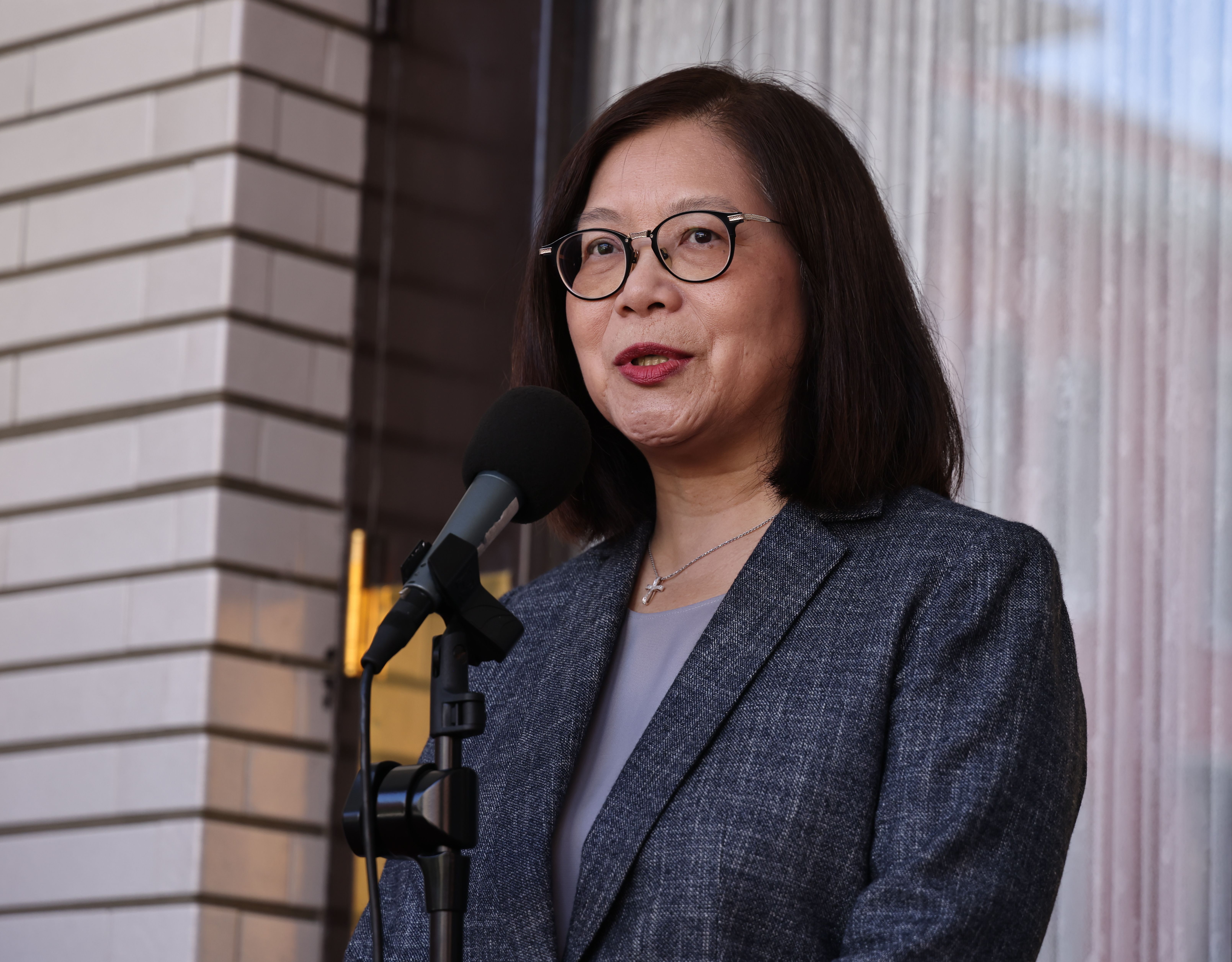 監委認定海巡登艇查27分鐘仍讓殯葬大亨朱國榮逃跑,有疏失。海委會主委管碧玲表示,會研擬防逃機制。資料照片/林啟弘攝