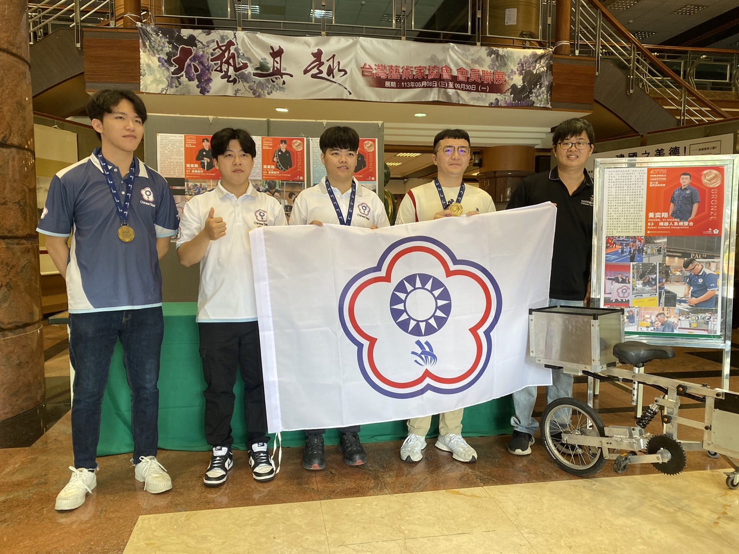 ▲建國科技大學參加第47屆國際技能競賽斬獲佳績勇奪2枚銅牌,為學校和台灣爭光。(建國科大提供)