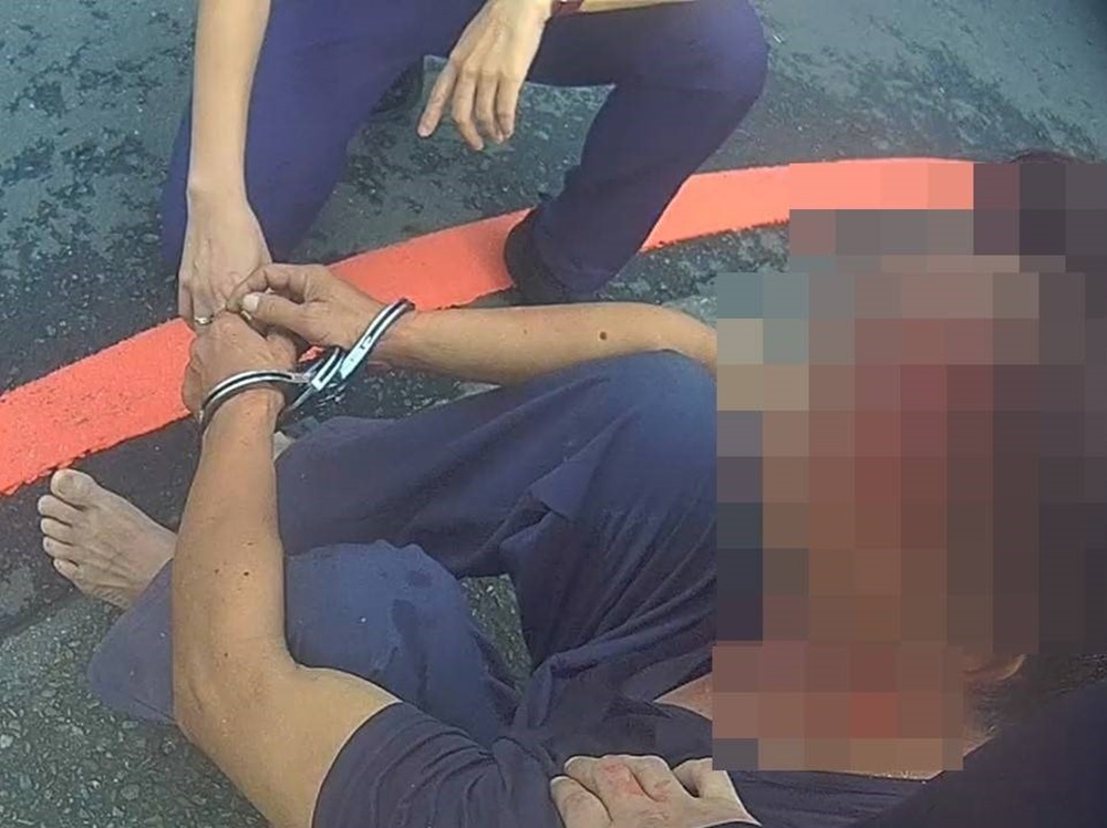 懸掛報廢車牌高速逃逸 警網包夾攔截逮瘋狂駕駛 210 cnews204240925a02