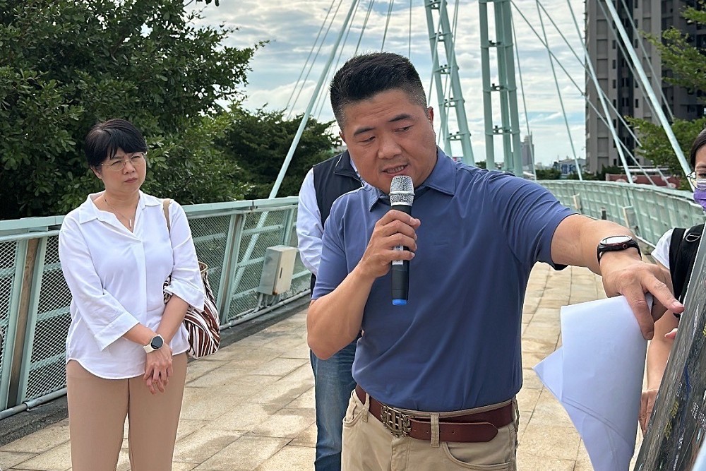 打造完善台中捷運路網 顏寬恒、顏莉敏爭取橘線延伸銜接藍線 212 打造完善台中捷運路網 顏寬恒、顏莉敏爭取橘線延伸銜接藍線 211