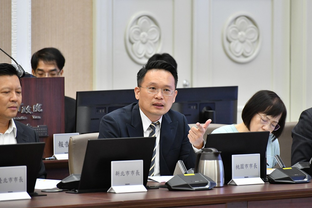 蘇俊賓關注減廢、私建築效能提升 卓榮泰讚賞納入淨零建築研議 252 蘇俊賓關注減廢、私建築效能提升 卓榮泰讚賞納入淨零建築研議 251