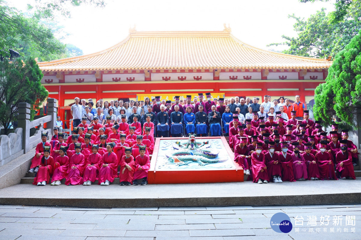 嘉義市府今天舉型113年嘉義市各界紀念大成至聖先師誕辰釋奠典禮／嘉義市府提供