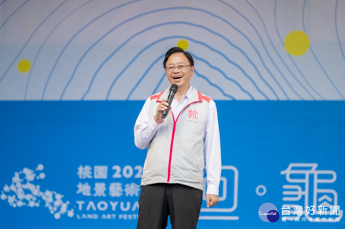桃園市長張善政於「龜山在地藝文踩街活動」中致詞。<br /><br /> 