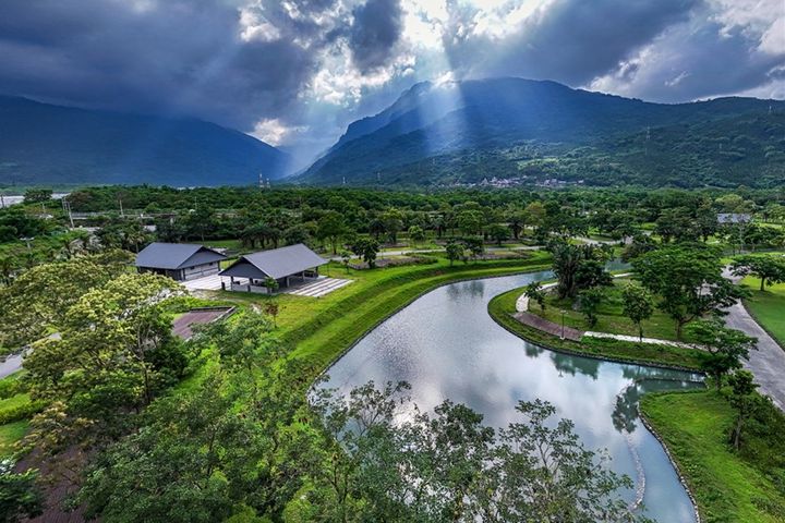 鳳林遊憩區露營區水岸亮點。 圖:花東縱谷國家風景區管理處/提供