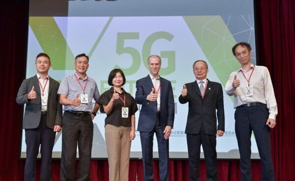 數位發展部數位產業署舉辦「5G Open Future國際論壇」,邀請美、台AI及5G專家,聚焦討論5G專網創新應用與AI等新興科技應用的未來發展。(照片來源:電信技術中心)