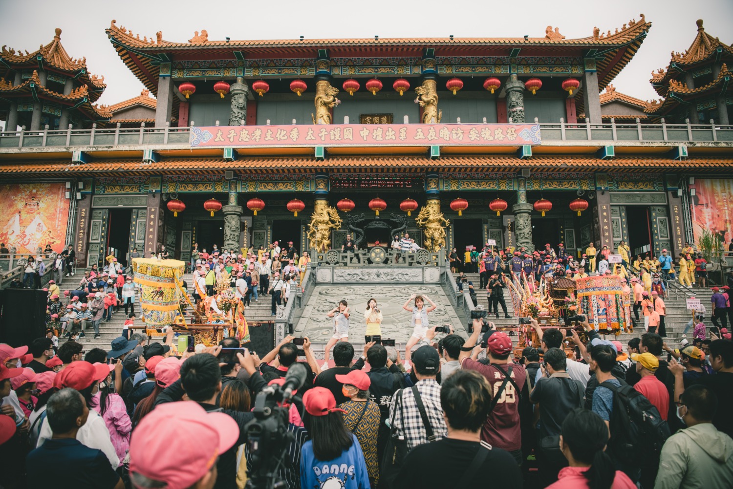 今年桃園護國宮眾星雲集,演唱會活動豐富精彩令人期待。(圖/桃園護國宮提供)