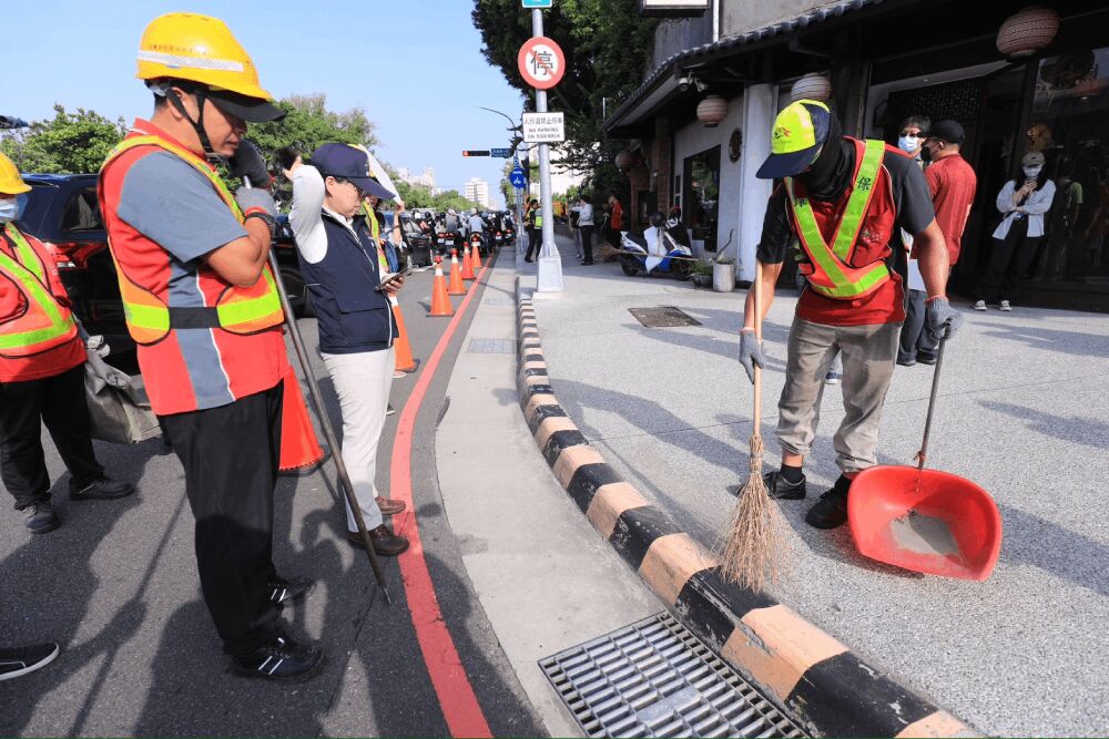 盧秀燕提前總動員防颱 台中環保局完成全市4990件側溝清淤 308 照片來源:台中市政府