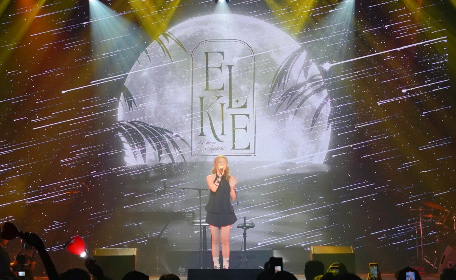 這次演唱會,ELKIE除了會唱已發行的歌曲之外,還有多首未發表的新歌將在演唱會中首唱,另外還有神秘嘉賓助陣喔,ELKIE請大家期待喔。(圖/KEYMAXii 提供)