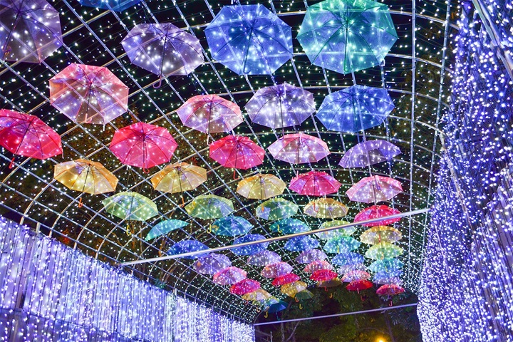 在佐賀市舉辦的「SAGA LIGHT FANTASY」將於10/4(五)起一路閃亮到2025/1/13(一)。 圖:佐賀縣觀光連盟/提供