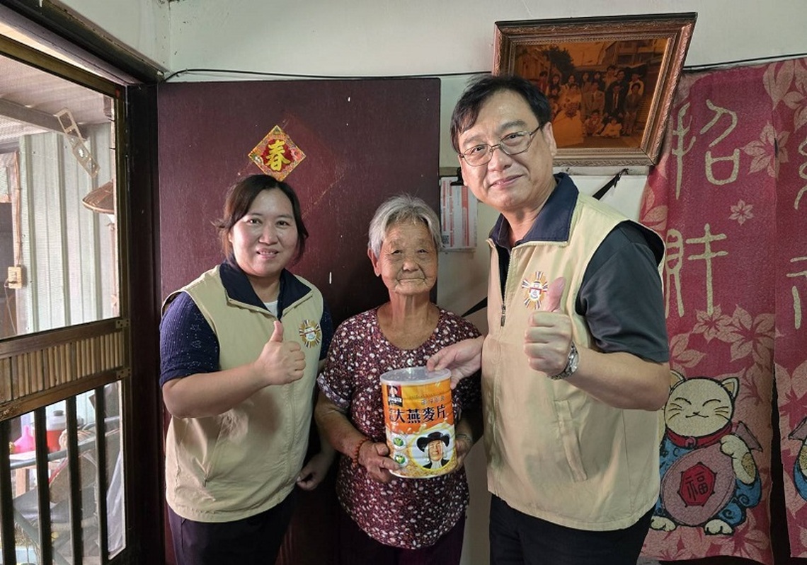 山陀兒災後 高雄市榮服處關懷旗津及小港榮民(眷)