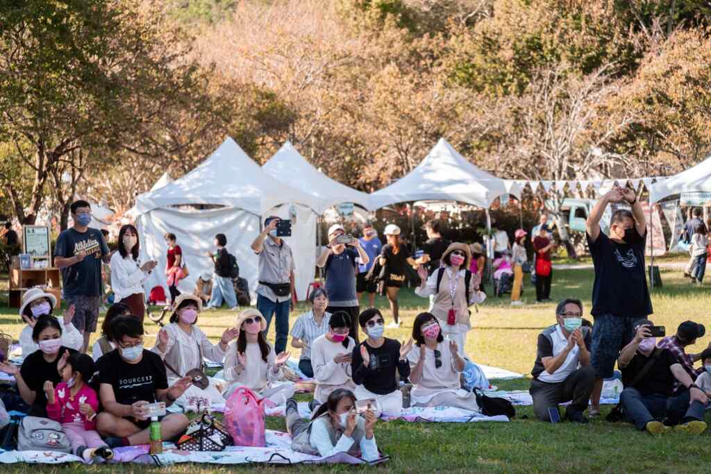 ▲來奧萬大部落楓采-草地野餐音樂會一邊品茶、一邊沉浸在悠揚的音樂中,體驗浪漫氛圍,同時探索部落的文化風情。(資料照/農業部林業及自然保育署南投分署提供)