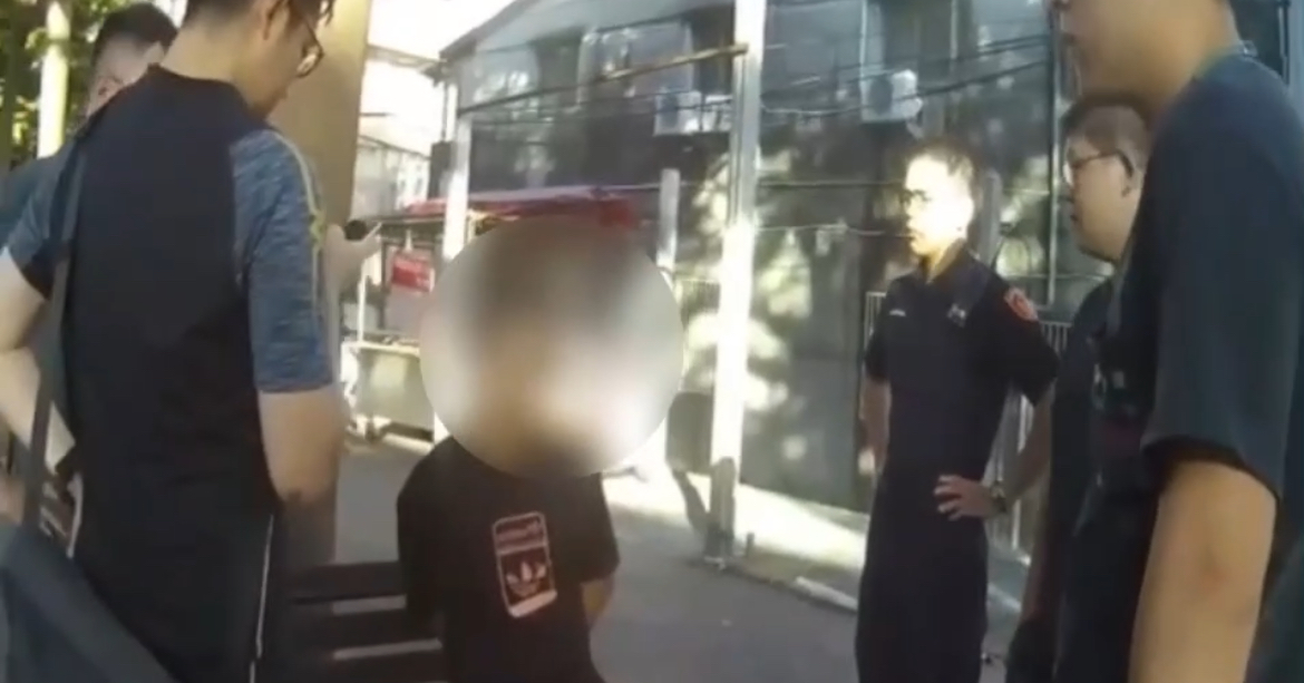 樹林警現身逮車手。(記者徐煜勝翻攝)
