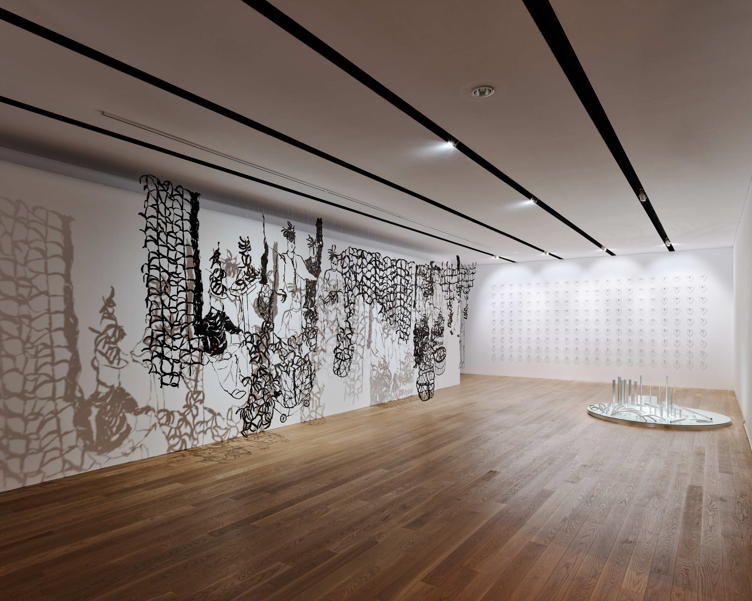 高美館30週年展《珍珠—南方視野的女性藝術》揭幕 高美館30週年展《珍珠—南方視野的女性藝術》揭幕