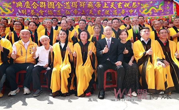 北極玄天上帝飛昇得道 南投縣長許淑華、院長韓國瑜祈求國泰民安