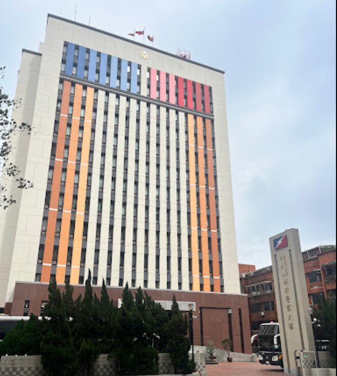 北市保大小隊長酒駕遭逮「獲頒一大過」 同僚未勸導也被申誡 188 北市保大小隊長酒駕遭逮「獲頒一大過」 同僚未勸導也被申誡 187