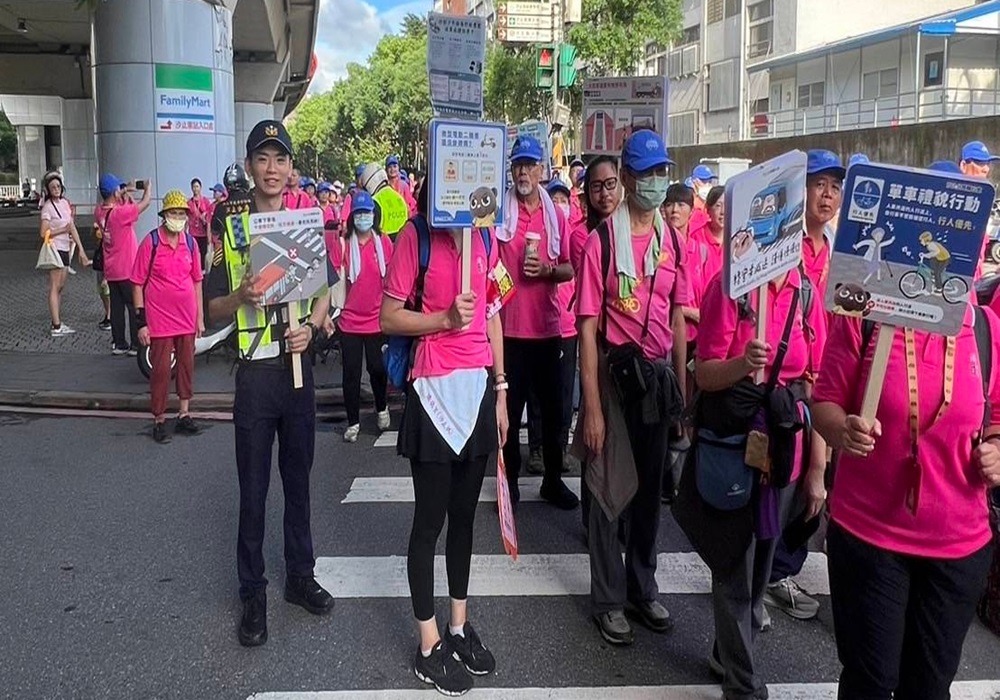 北台灣媽祖行腳活動 汐止基隆警攜手推動交通防詐宣導 213 248241007a06
