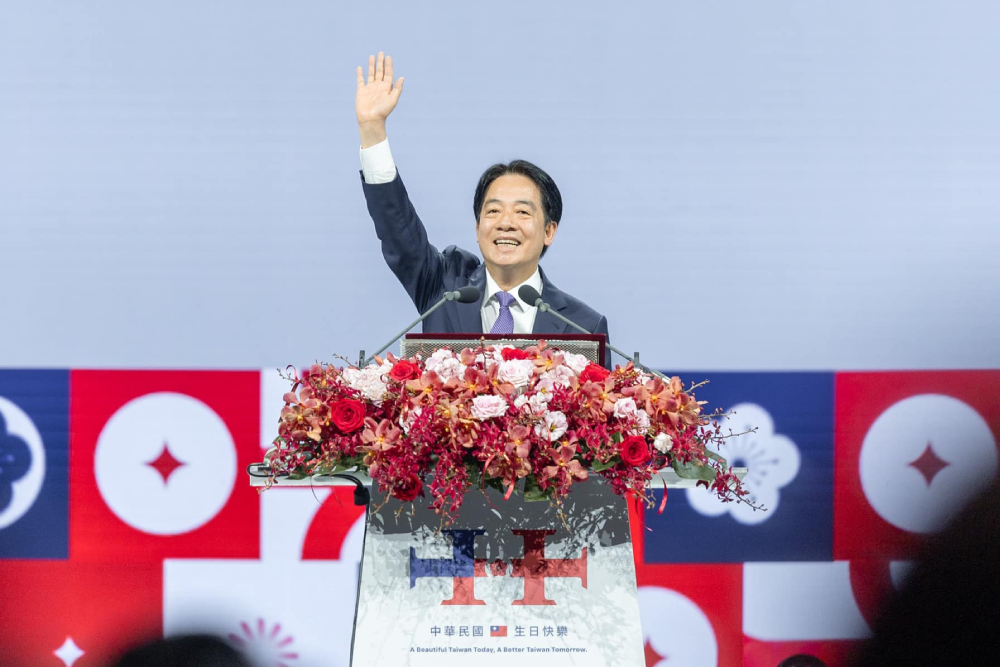 【藍蝴蝶專欄】破天荒! 金孫國慶晚會談話,唱和「九二共識,一中各表」? 220 【藍蝴蝶專欄】破天荒! 金孫國慶晚會談話,唱和「九二共識,一中各表」? 219