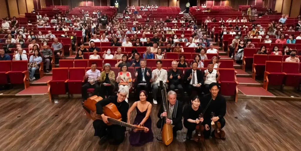 最後一場壓軸演出在嘉義市政府文化局音樂廳,與嘉義市民共渡假日美好夜晚。