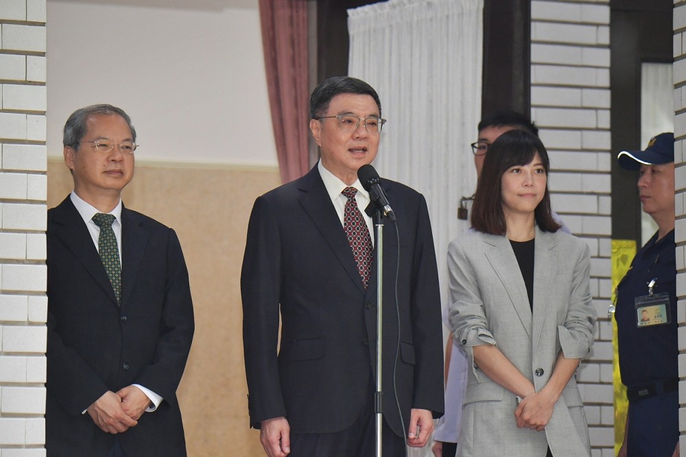 「朝野和解飯」訂在本周五 卓榮泰:給人民看到兩院好互動 228 「朝野和解飯」訂在本周五 卓榮泰:給人民看到兩院好互動 227