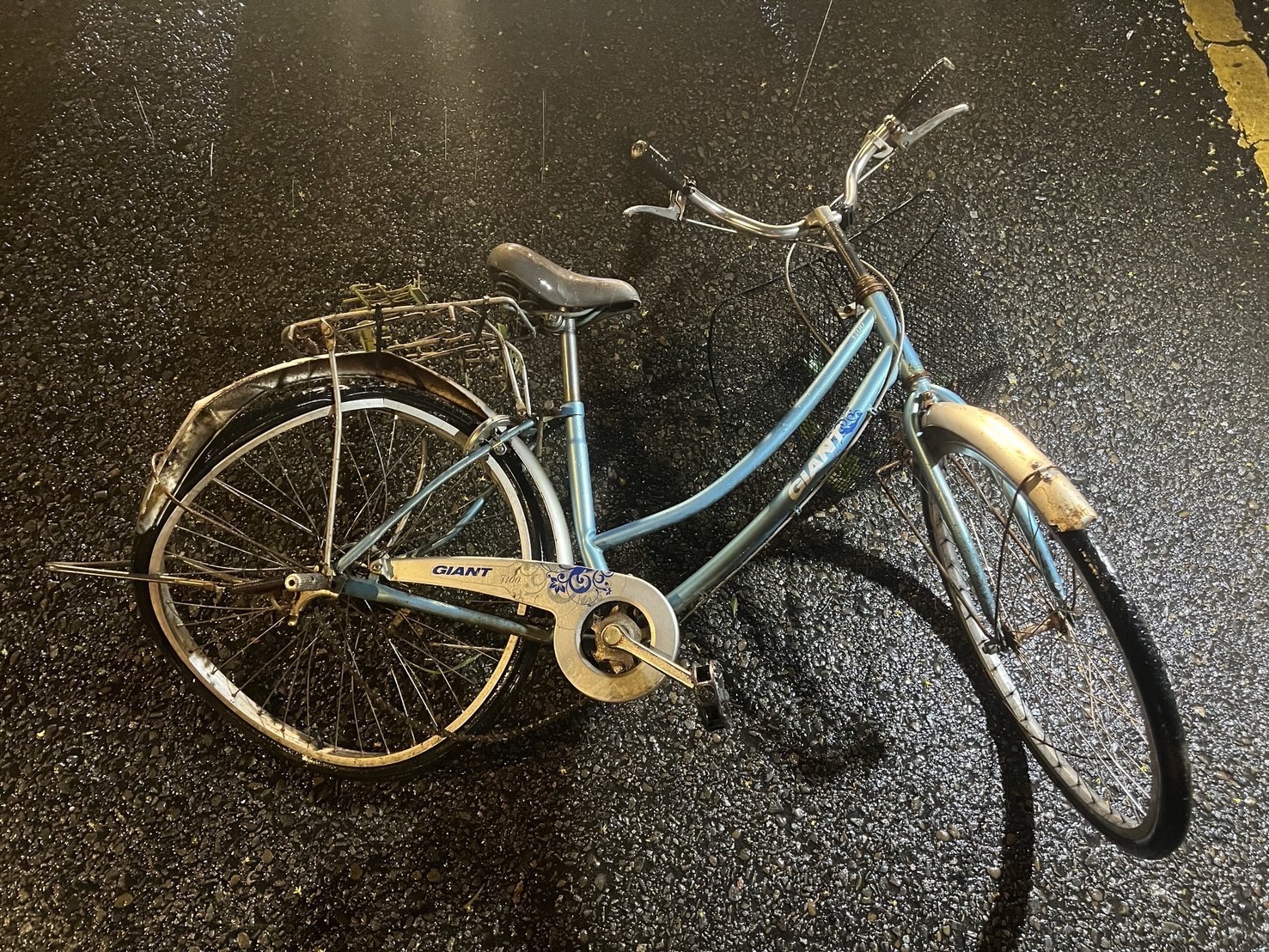 老翁騎單車逆向行駛 遭賓士男撞飛全身骨折送醫不治 236 老翁騎單車逆向行駛 遭賓士男撞飛全身骨折送醫不治 235