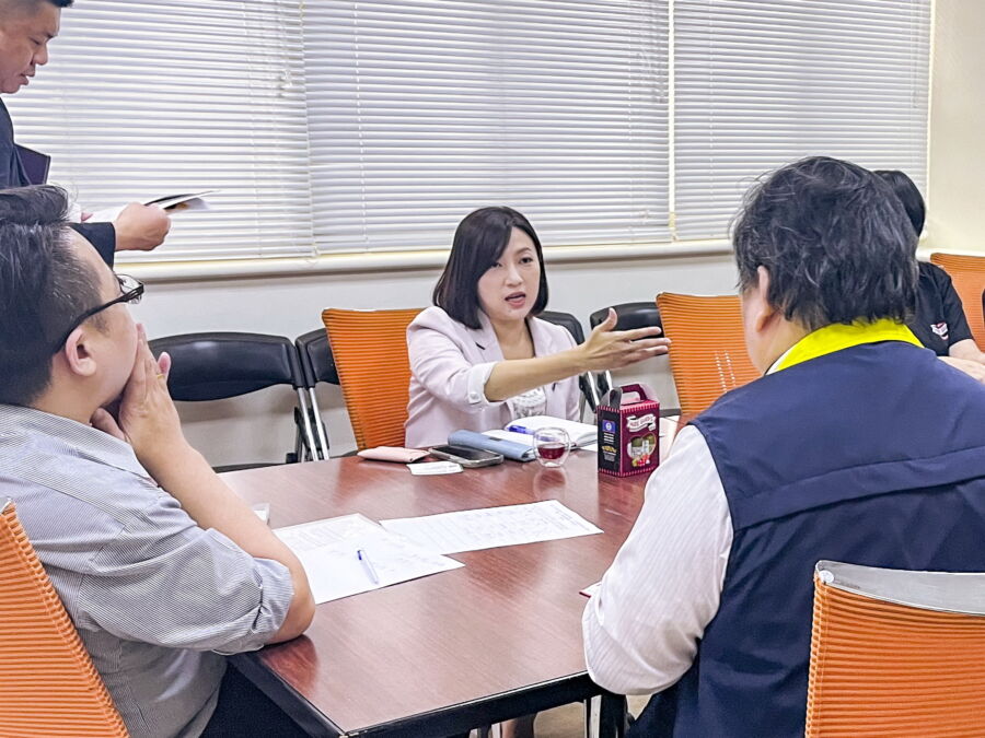 圖/新北市議員陳乃瑜8日偕同衛福部食藥署及進口廠商,針對檢驗標準疑慮討論,盼能在兼顧國人健康之虞,也能讓大家享受美味。(新北市議員陳乃瑜提供)