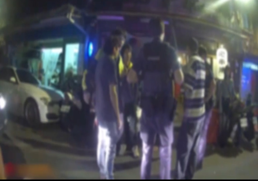 機車亂停住戶火大持刀槍吵架 快打部隊出動逮人送辦 243 248241009a05