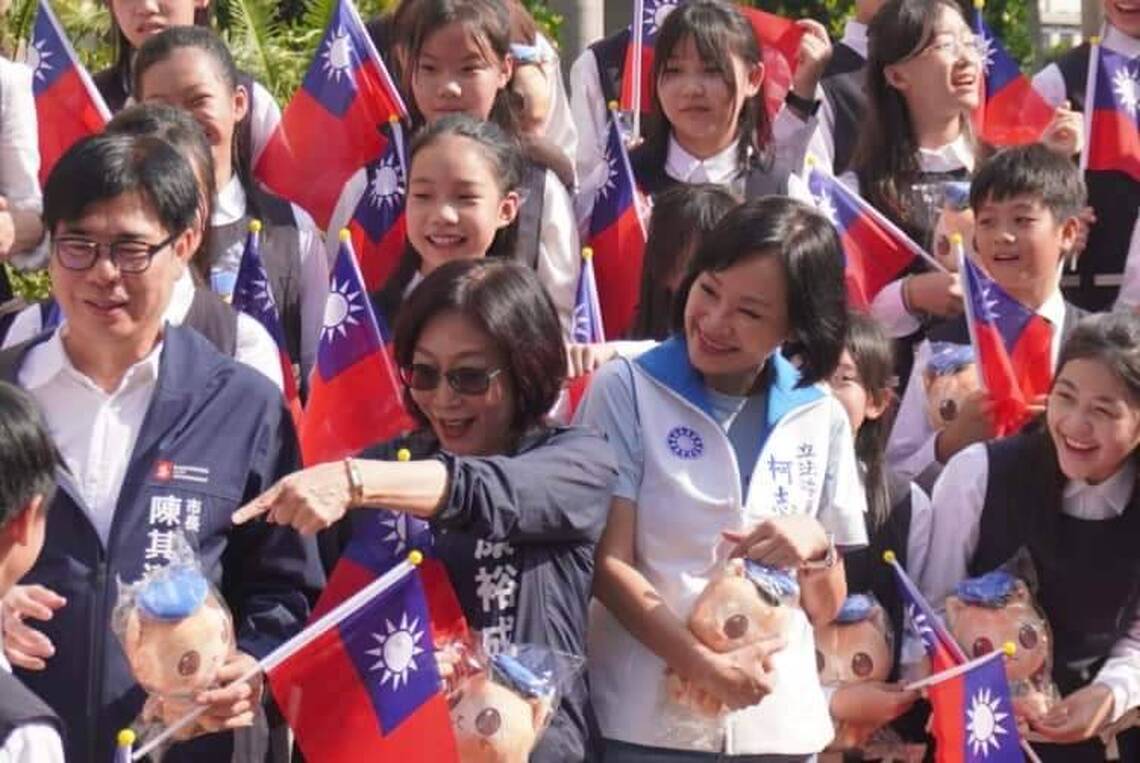 漾新聞|柯志恩參加果貿與市府升旗典禮 透露小時候秘莘回應賴總統的「祖國論」