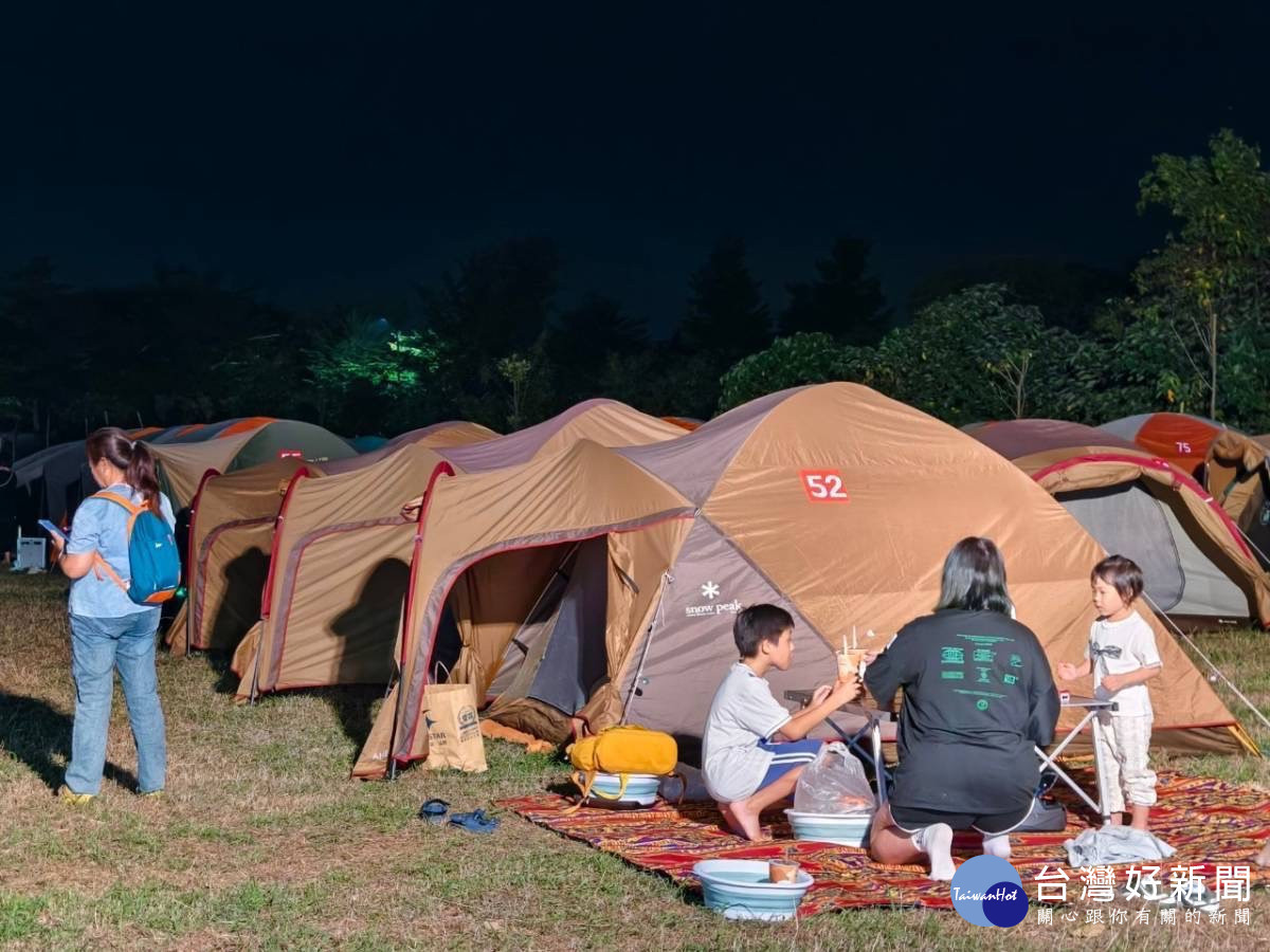 田中鎮國慶夜宿暨健行 感受到田中豐富的自然生態景色