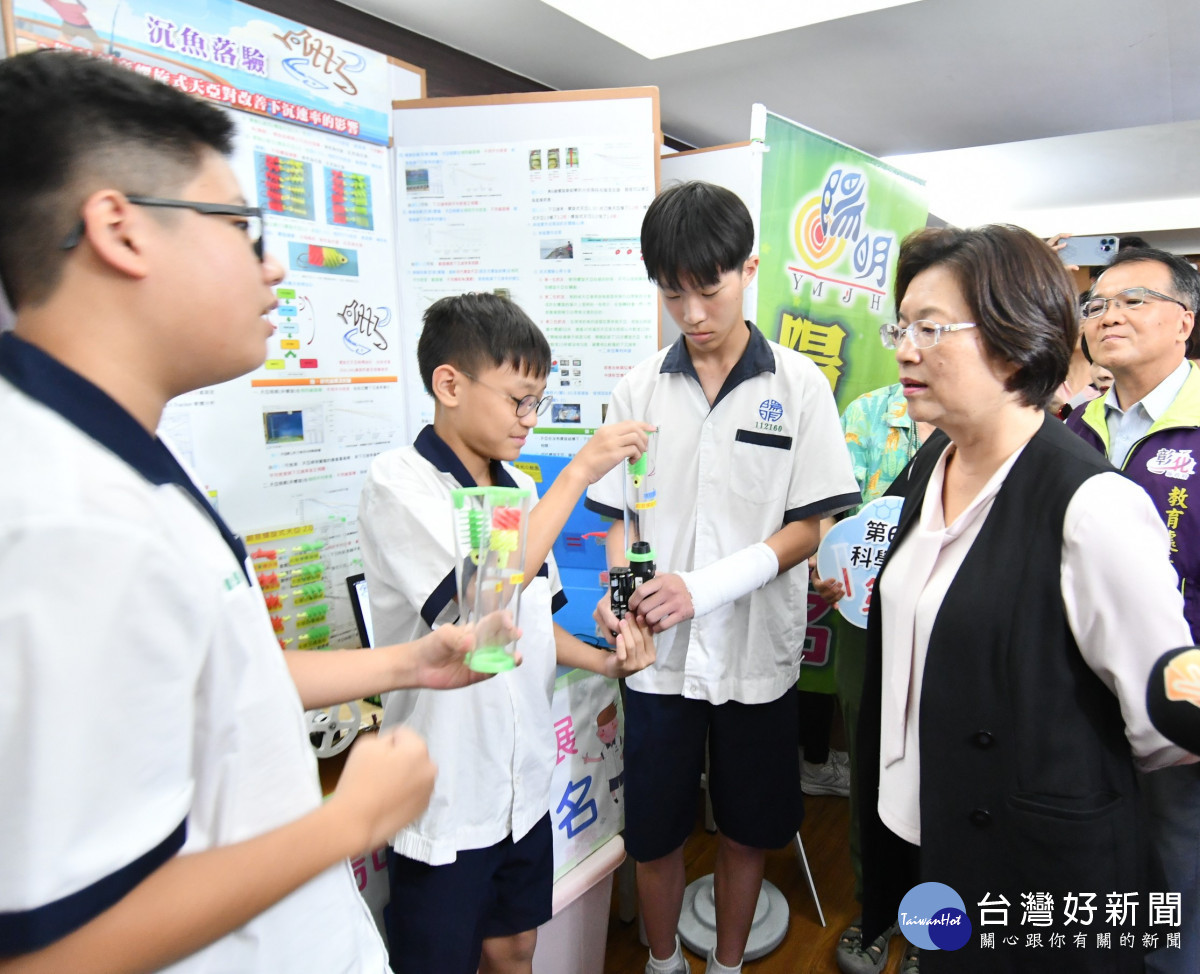 第64屆全國科展彰化縣成績斐然大放異彩,勇奪全國第二。圖/記者鄧富珍攝